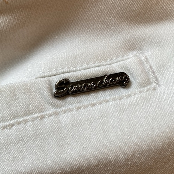 24. Simon Chang Capris Size 14 White - Picture 3 of 4